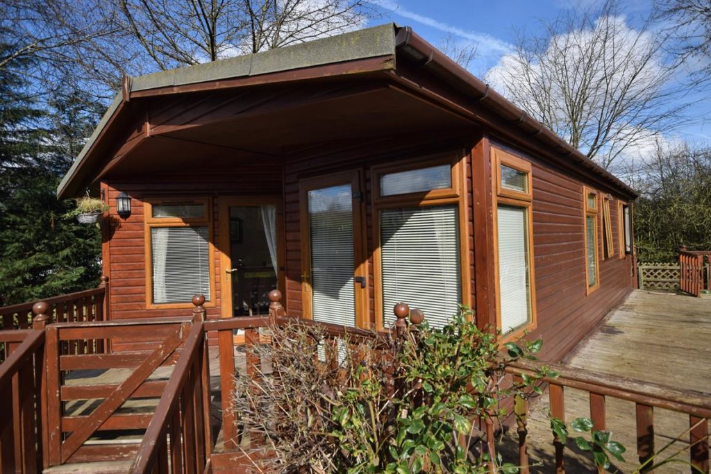 what-are-the-benefits-of-living-in-a-static-caravan